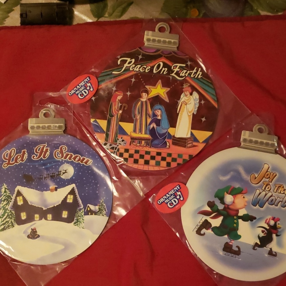 Christmas  Ornament  and music CD